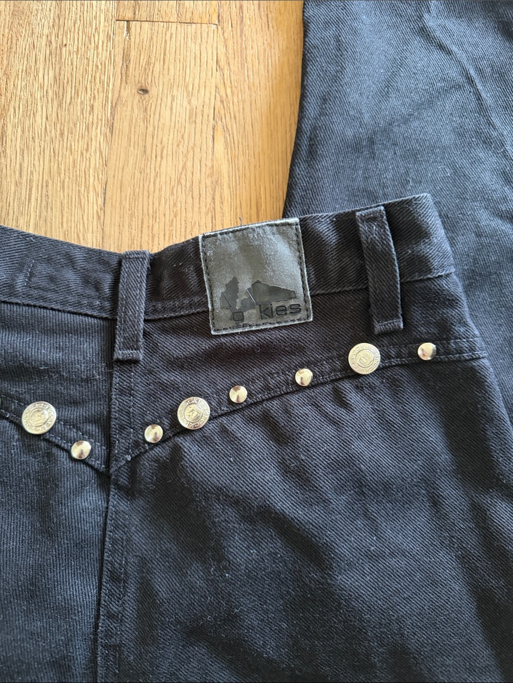 Vintage Western Rockies Studded High Rise Bareback Jeans Black Waist 26” - Picture 3 of 7